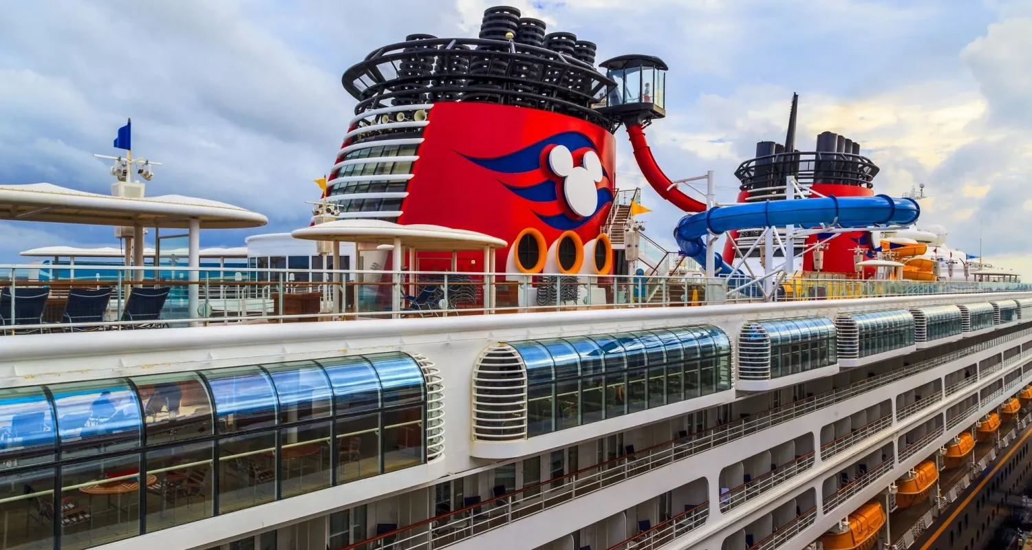 What_to_Expect_on_a_Disney_Cruise_A_First_Timers_Guide_feature_image_0ef9dcec1c